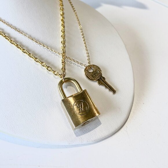 Vintage Edition - Repurposed Louis Vuitton Padlock Chain Necklace - Picture 2 of 6